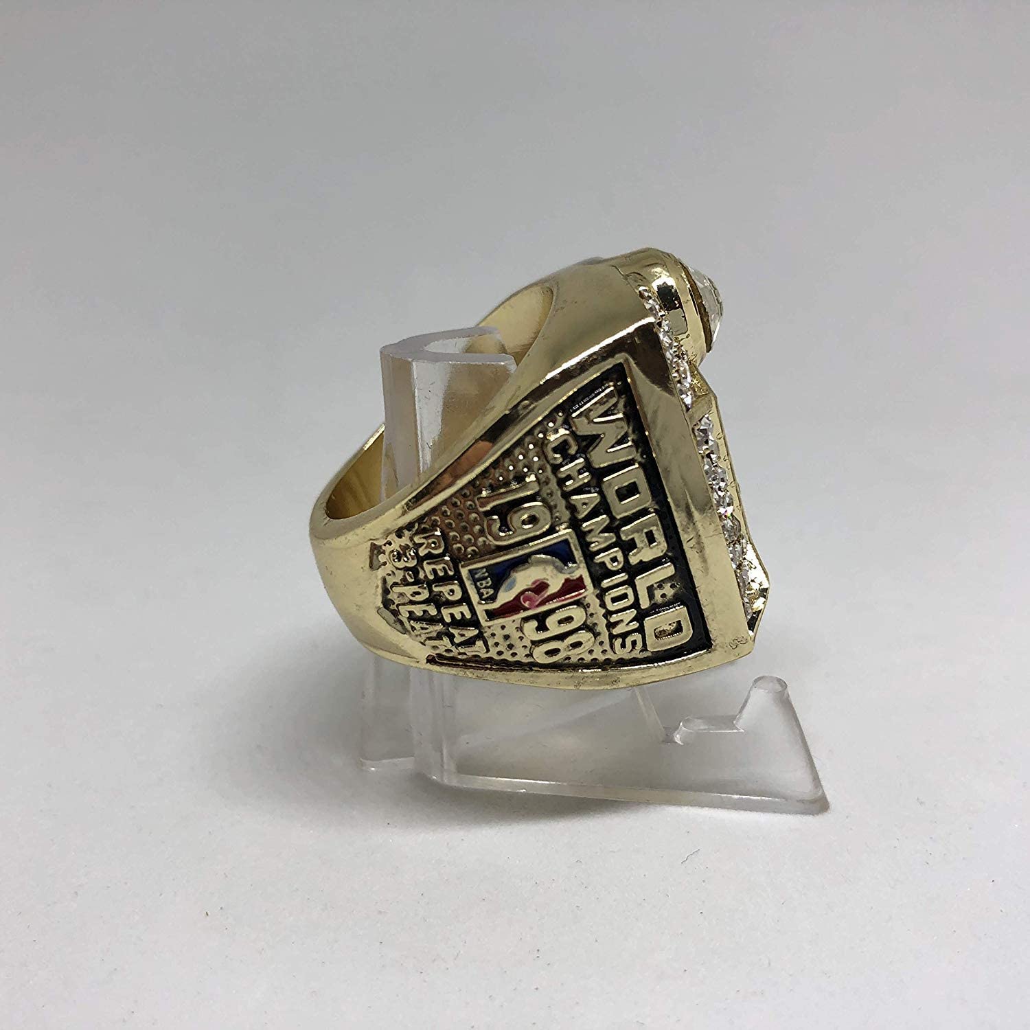 1998 Chicago Bulls Premium Replica Championship Ring – HYPERINGS